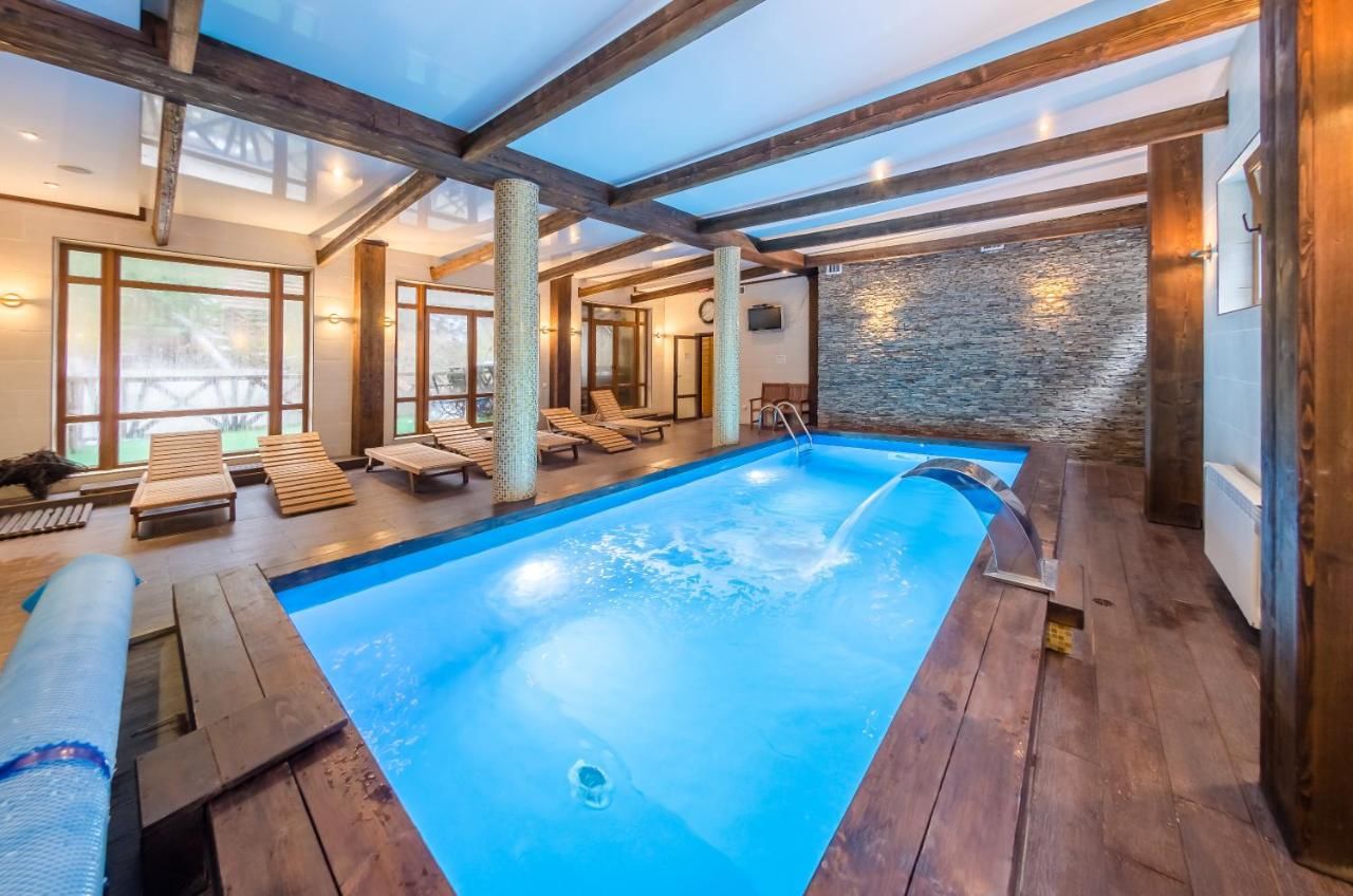 Курортные отели ZimaSnow Ski & Spa Club Буковель