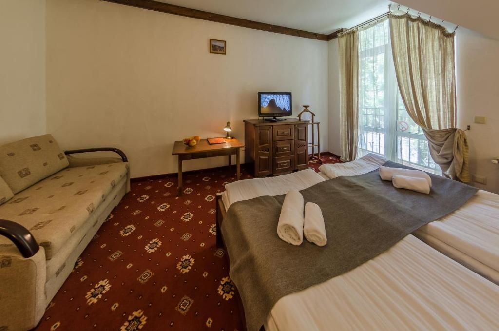 Курортные отели ZimaSnow Ski & Spa Club Буковель