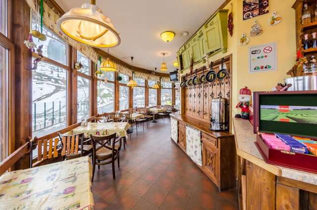 Курортные отели ZimaSnow Ski & Spa Club Буковель-29
